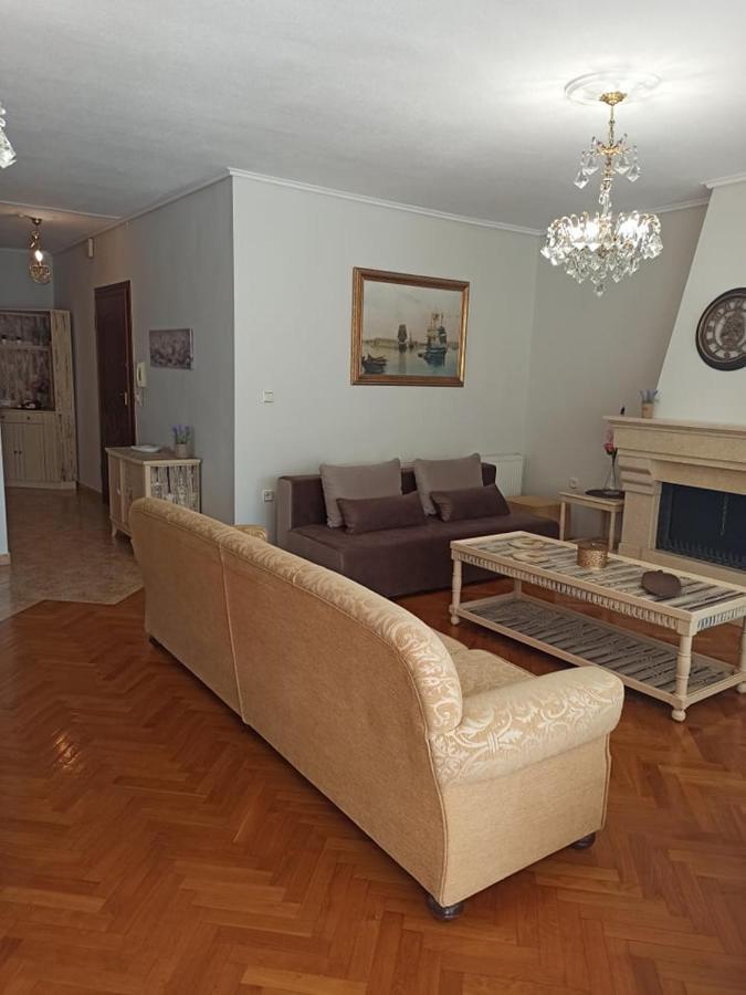 Golden Mirror In Kavala Apartment ภายนอก รูปภาพ