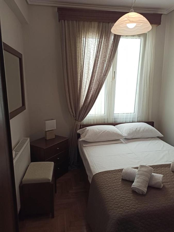 Golden Mirror In Kavala Apartment ภายนอก รูปภาพ