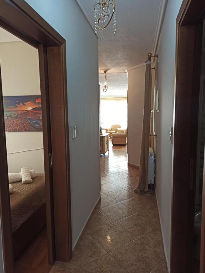 Golden Mirror In Kavala Apartment ภายนอก รูปภาพ