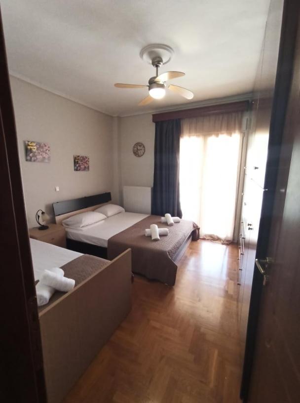 Golden Mirror In Kavala Apartment ภายนอก รูปภาพ