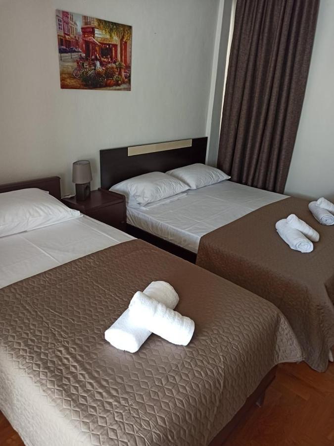 Golden Mirror In Kavala Apartment ภายนอก รูปภาพ