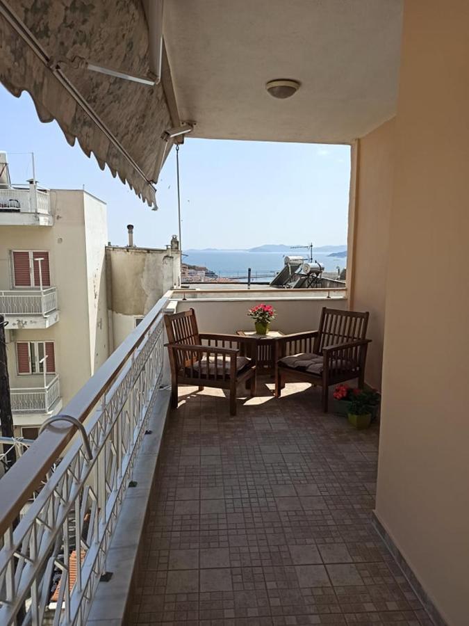 Golden Mirror In Kavala Apartment ภายนอก รูปภาพ